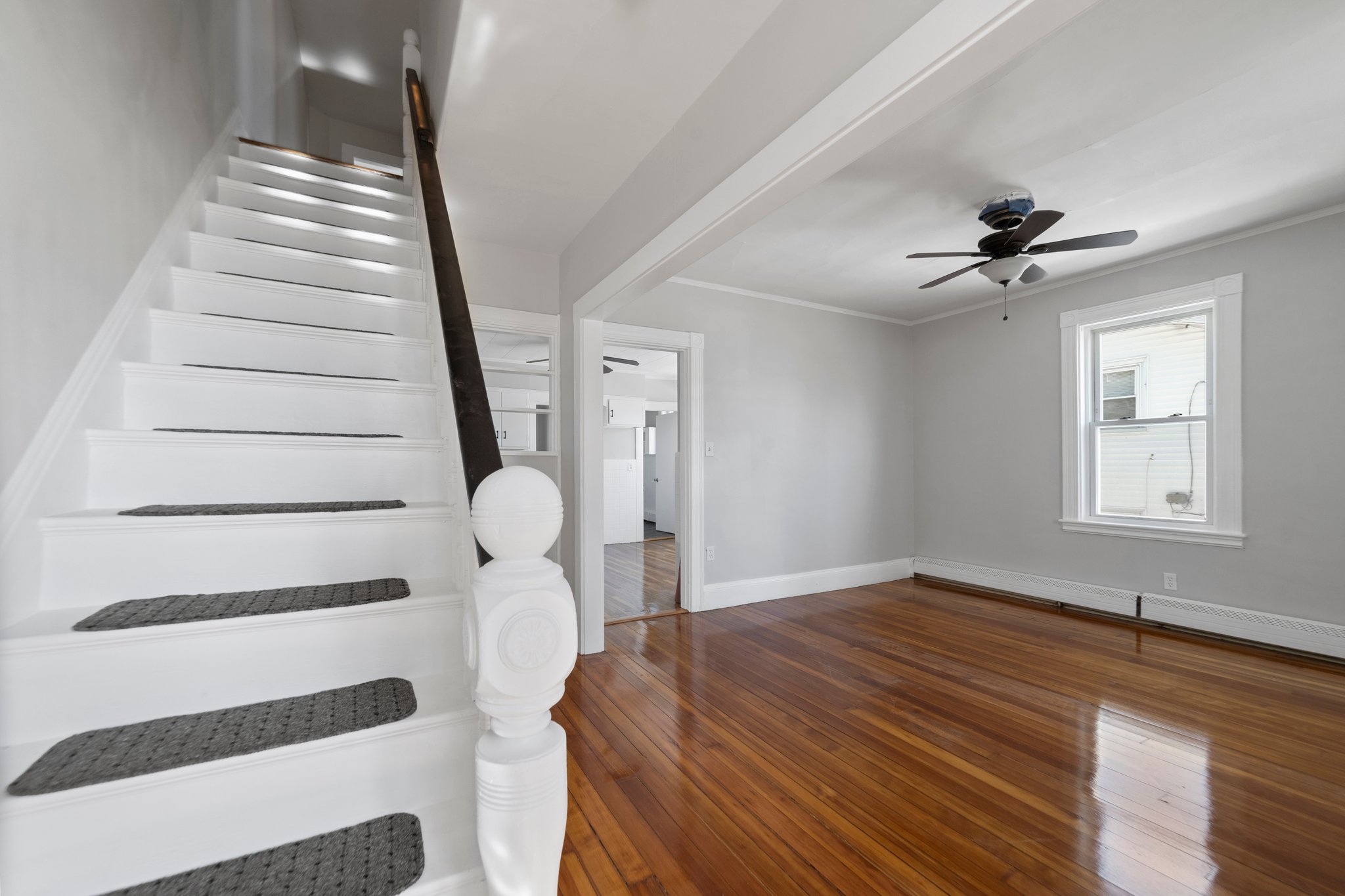 49 Brooks Ave, Quincy, MA 02169, USA Photo 4