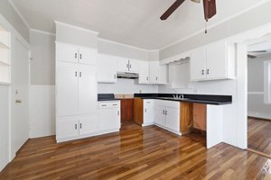 49 Brooks Ave, Quincy, MA 02169, USA Photo 6