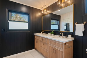 31 - Primary Bathroom