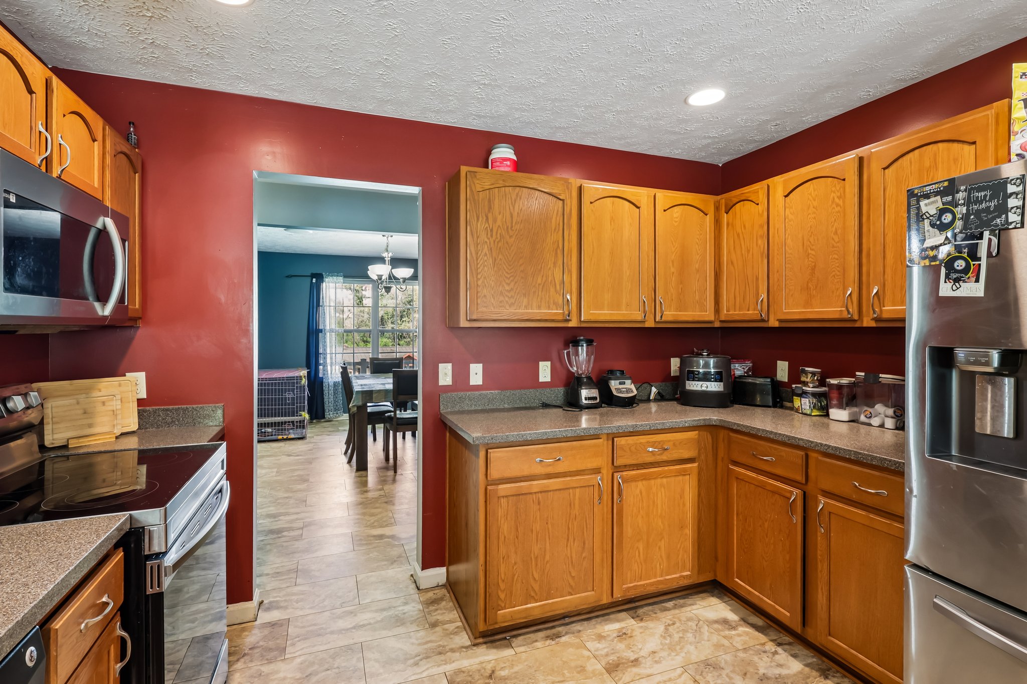 Central Ave-S2204-022.jpg