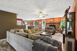 Central Ave-S2204-012.jpg