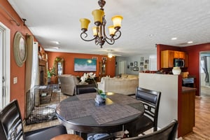 Central Ave-S2204-016.jpg