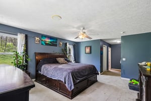 Central Ave-S2204-028.jpg