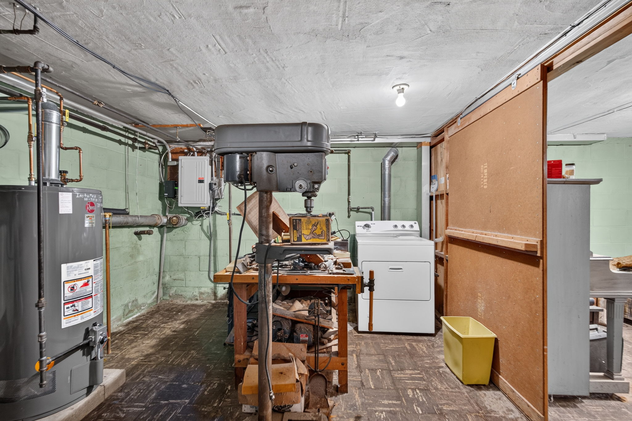  Photo 19