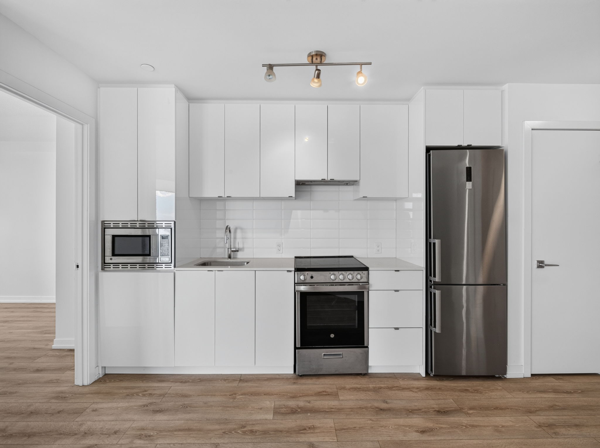 49 E Liberty St 2007 Toronto, ON M6K 0B2