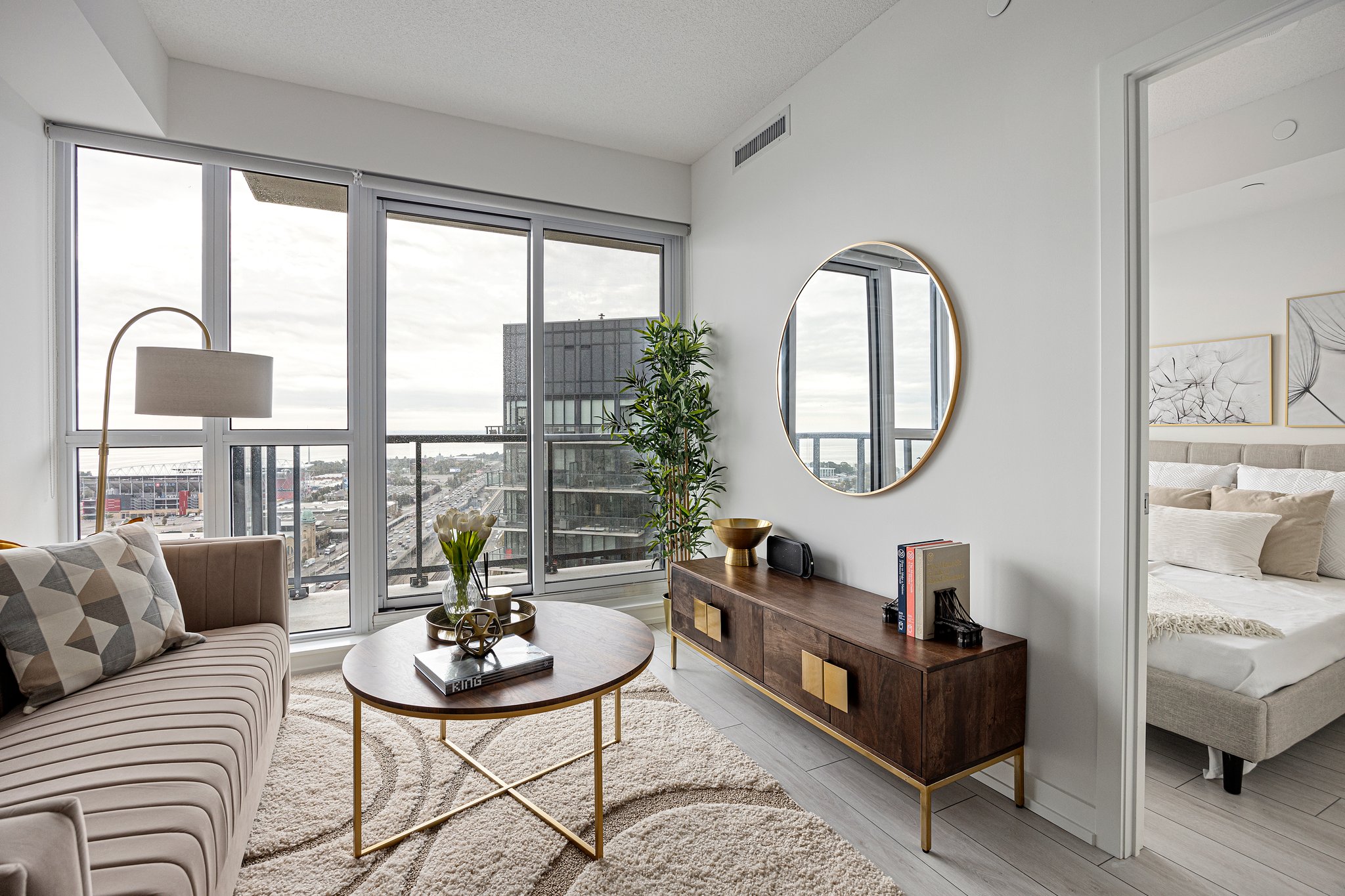 Toronto property showcase — delivered property photograph 3