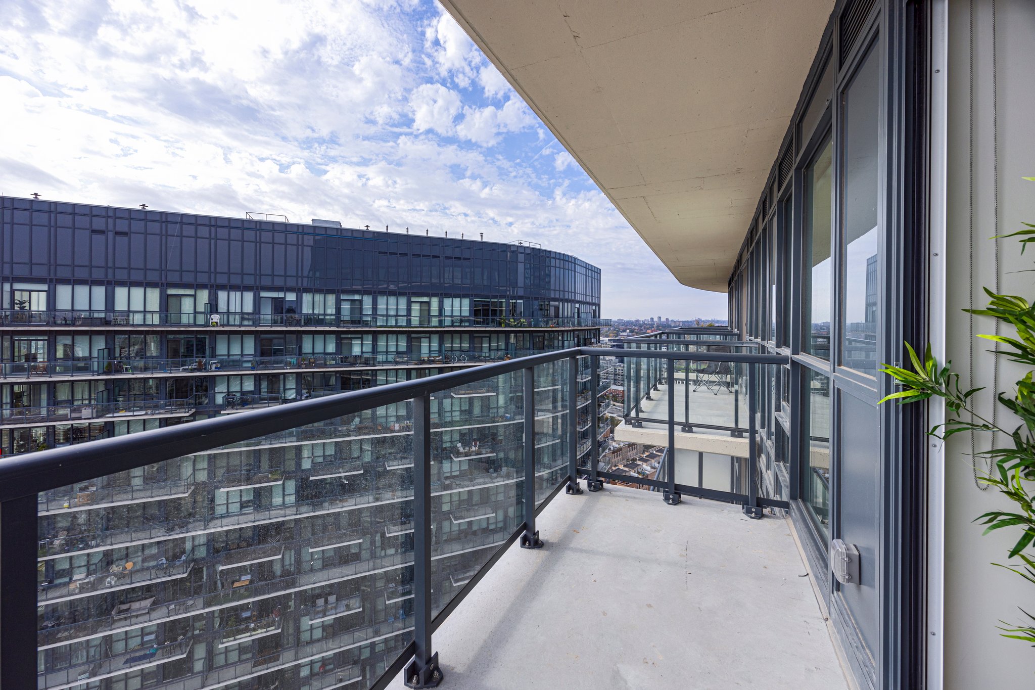 Toronto property showcase — delivered property photograph 19