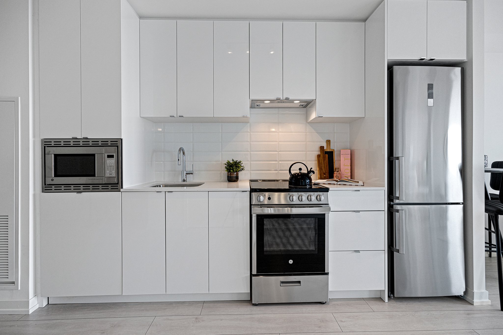 Toronto property showcase — delivered property photograph 9