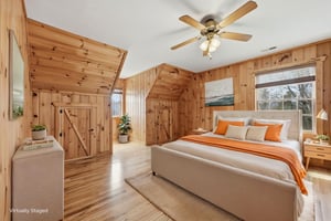 VDR_4239 virtually staged.jpeg