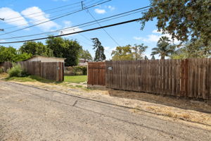  Photo 38