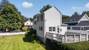 49 Greenhood St, Dedham, MA 02026, USA Photo 4