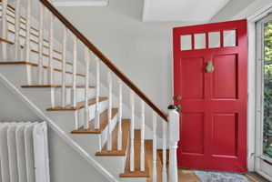 49 Greenhood St, Dedham, MA 02026, USA Photo 8