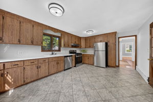 49 Greenhood St, Dedham, MA 02026, USA Photo 14