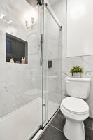  Photo 82