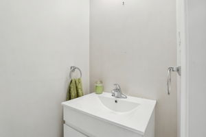  Photo 39