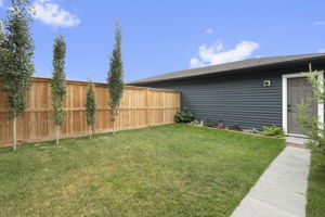  Photo 35