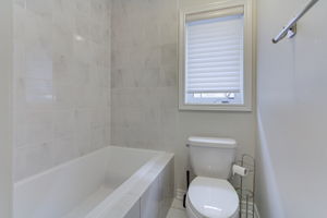  Photo 38