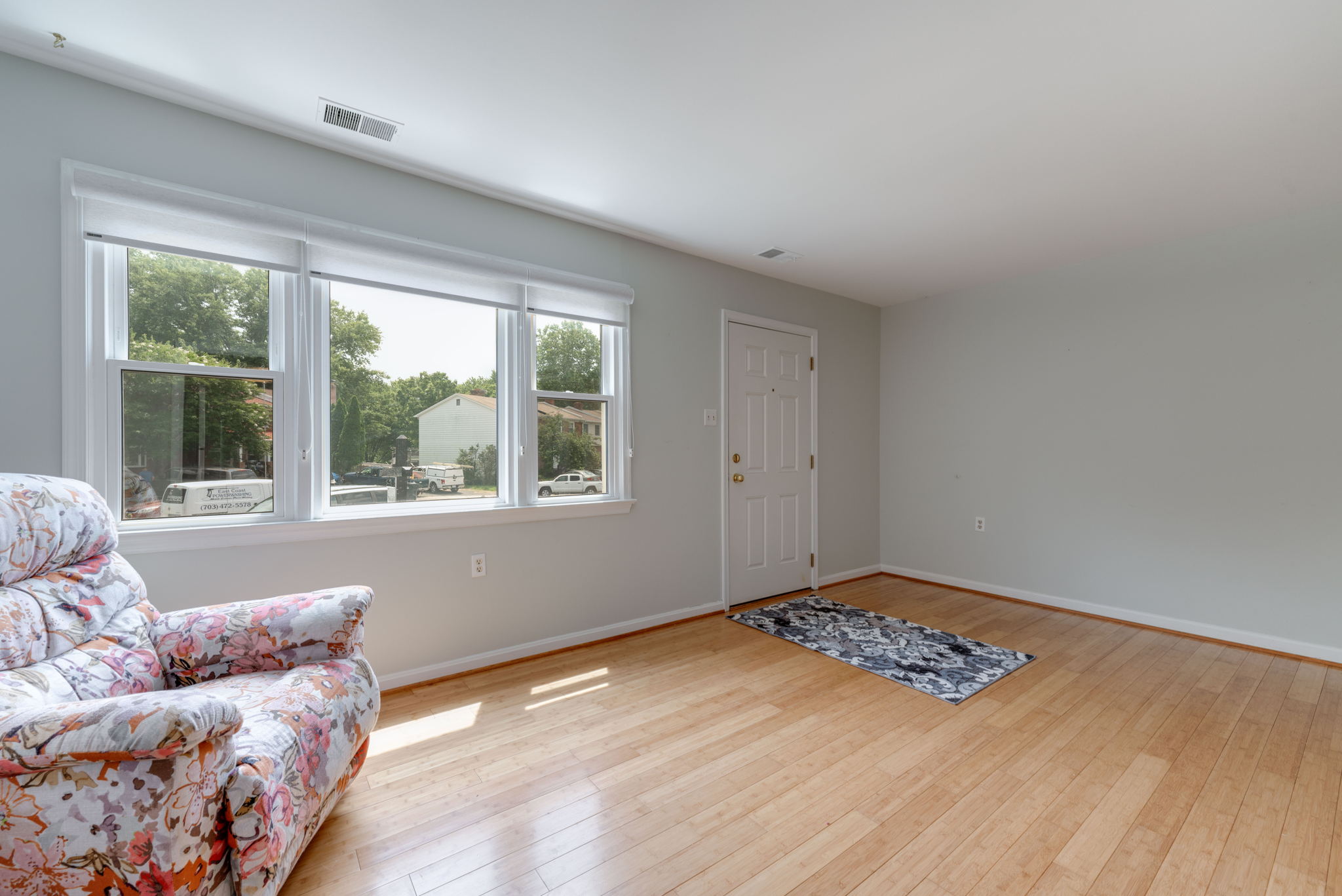 49 Sydnor St, Hamilton, VA 20158, USA Photo 9