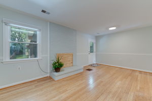 49 Sydnor St, Hamilton, VA 20158, USA Photo 12