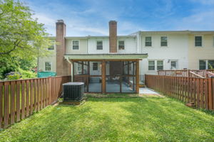 49 Sydnor St, Hamilton, VA 20158, USA Photo 6