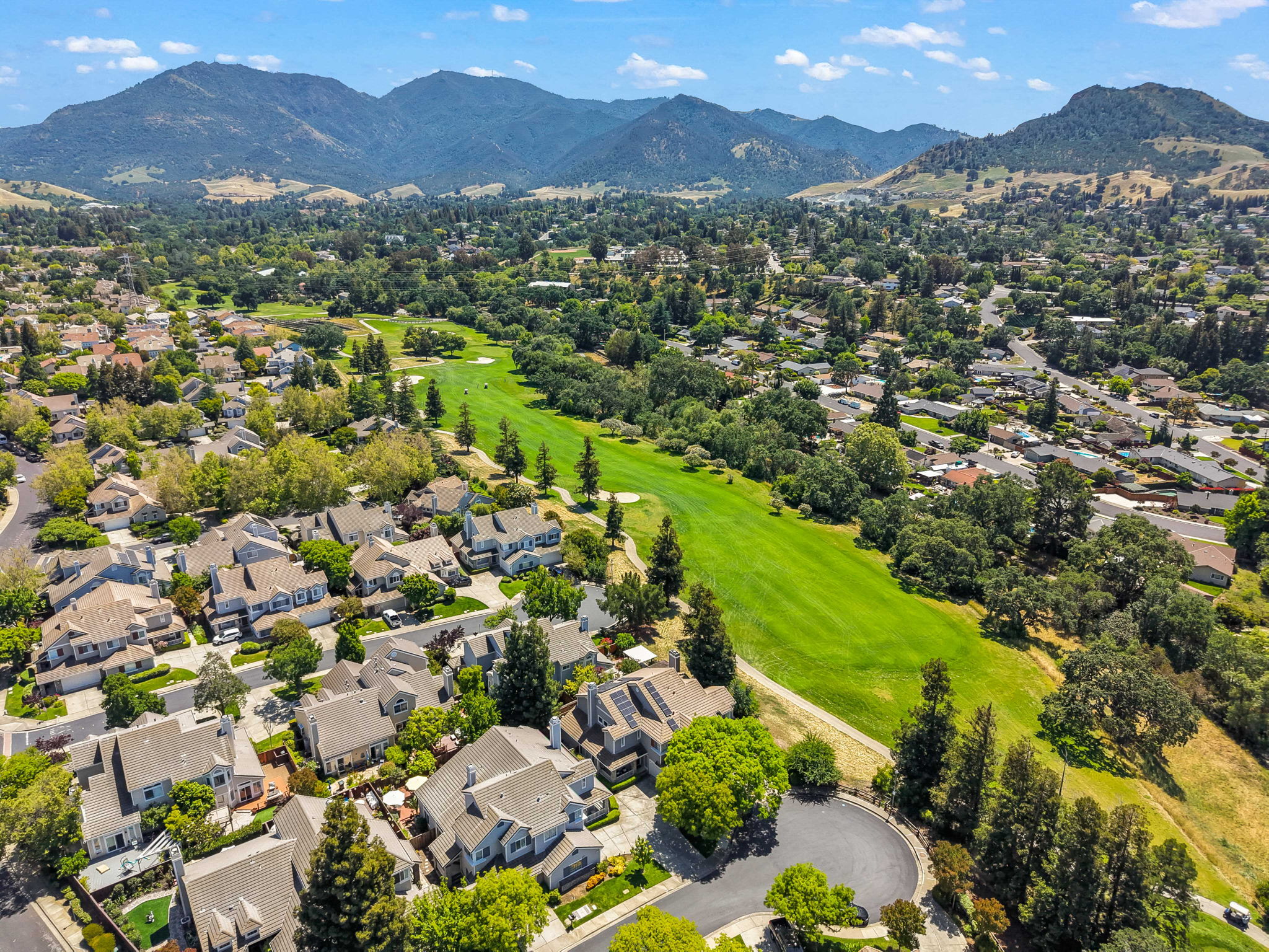  Photo 44
