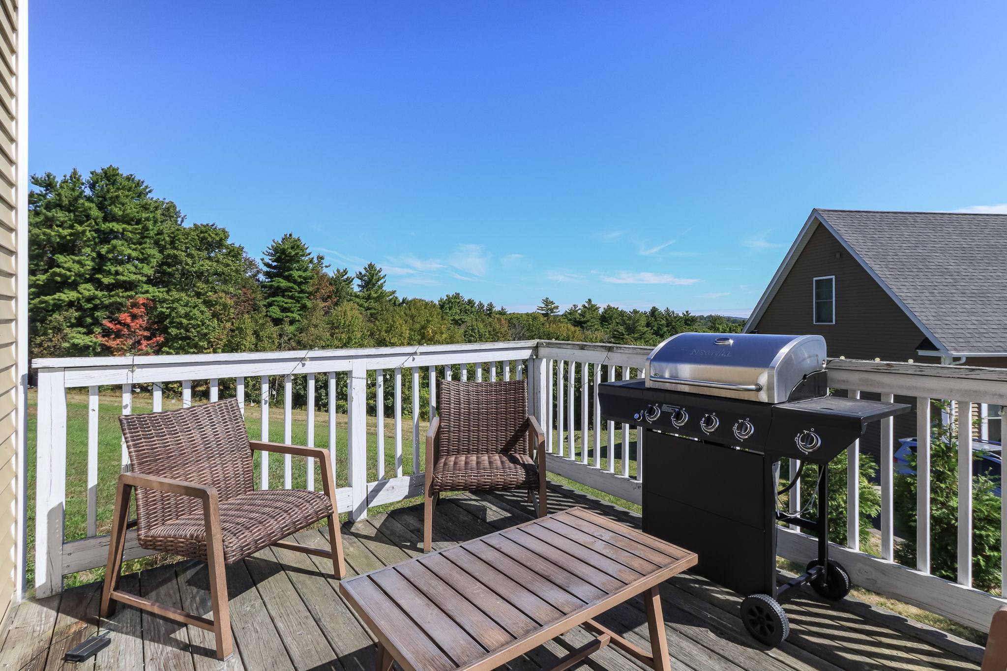 ExteriorRearDeck-8