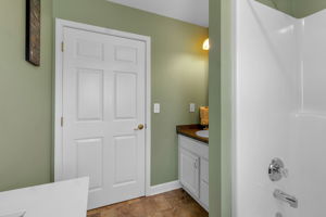  Photo 49