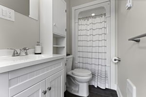  Photo 48