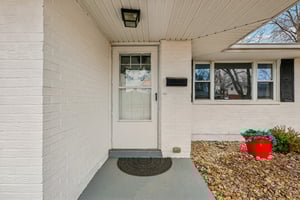 W Market St-S0303-006.jpg