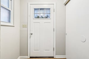 W Market St-S0303-007.jpg