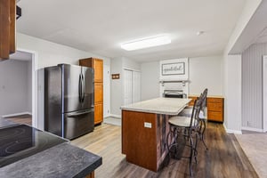 W Market St-S0303-015.jpg