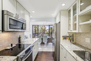 Ocean Blvd-S1712-010.jpg