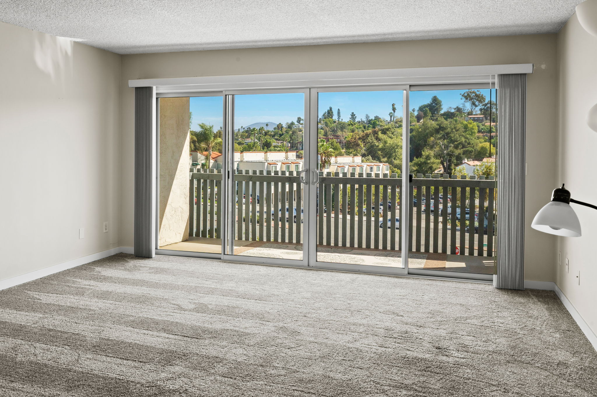 4900 Rosehedge Dr 304-33