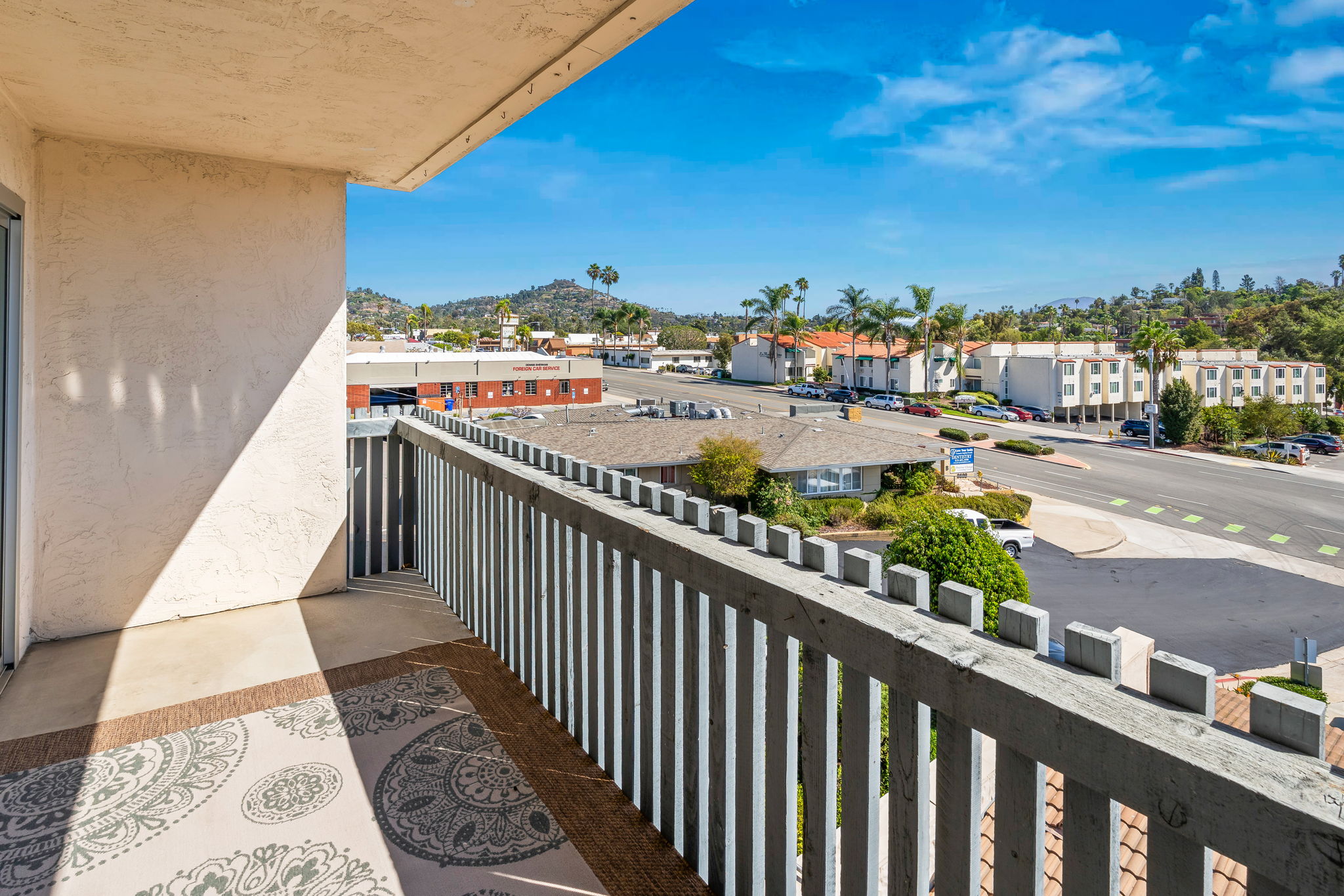 4900 Rosehedge Dr 304-19