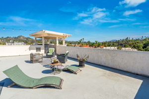 4900 Rosehedge Dr 304-38