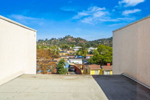 4900 Rosehedge Dr 304-35