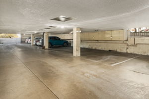 4900 Rosehedge Dr 304-12