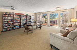 4900 Rosehedge Dr 304-1
