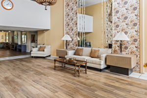 4900 Rosehedge Dr 304-5