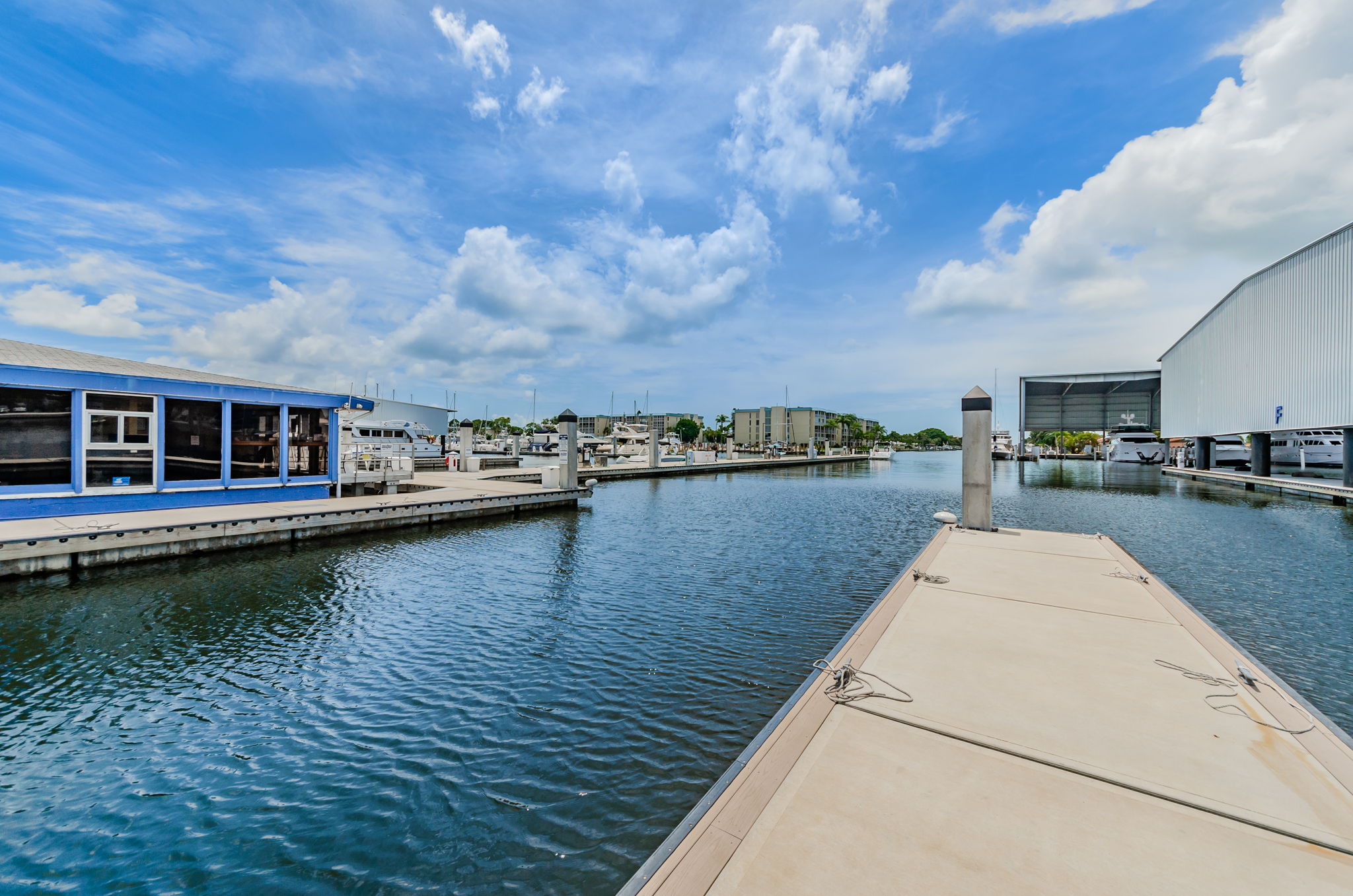 Maximo Marina 2