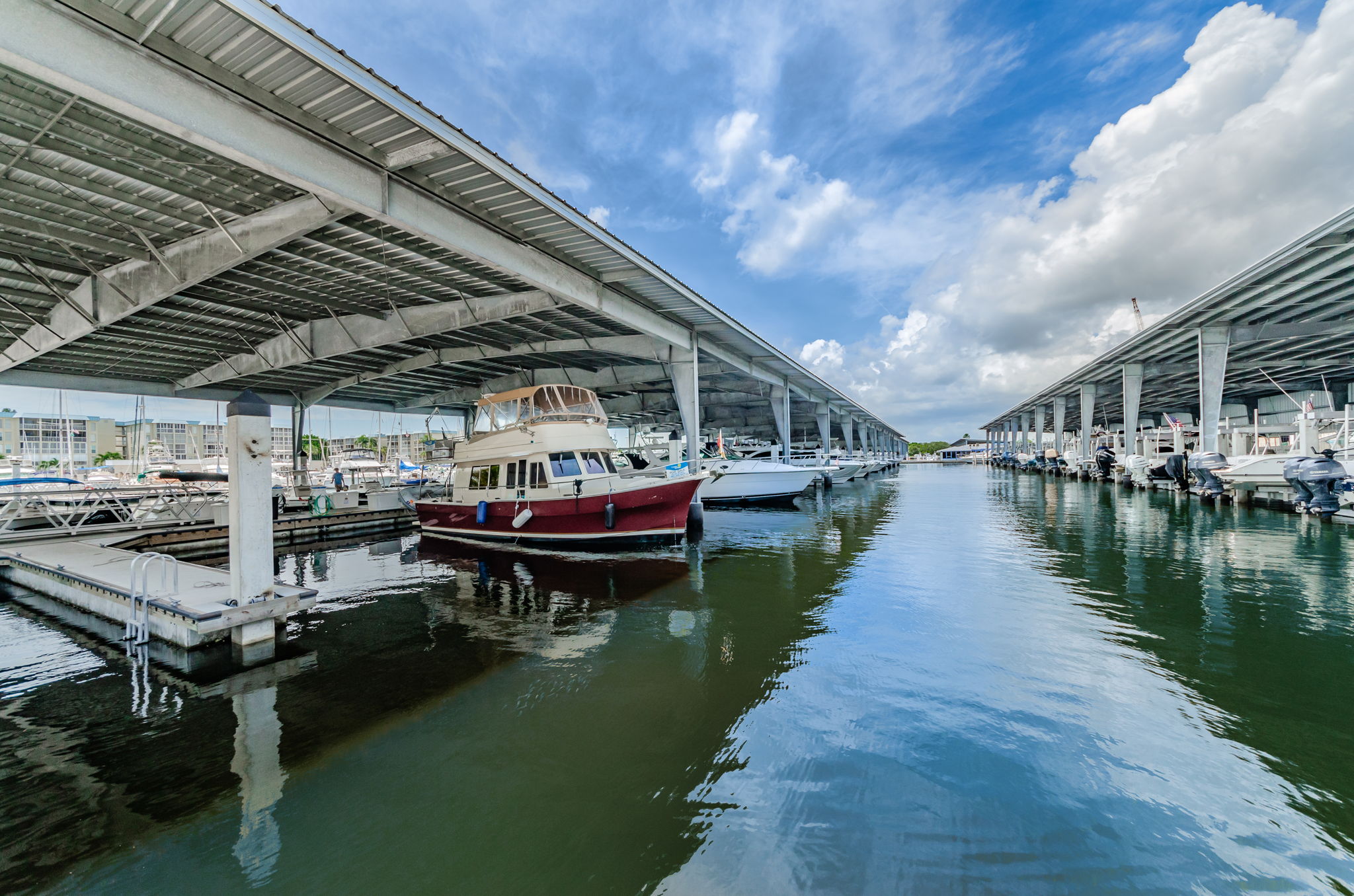Maximo Marina 4