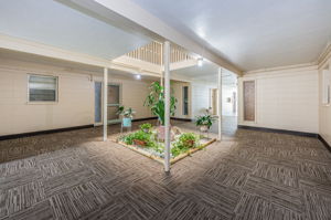 Entry Courtyard2