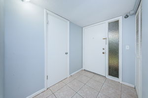 Foyer-2