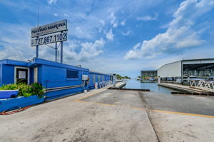 Maximo Marina 1