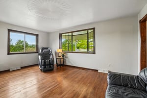 Beverly Dr-S2807-027.jpg
