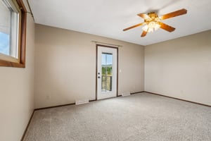 Beverly Dr-S2807-040.jpg