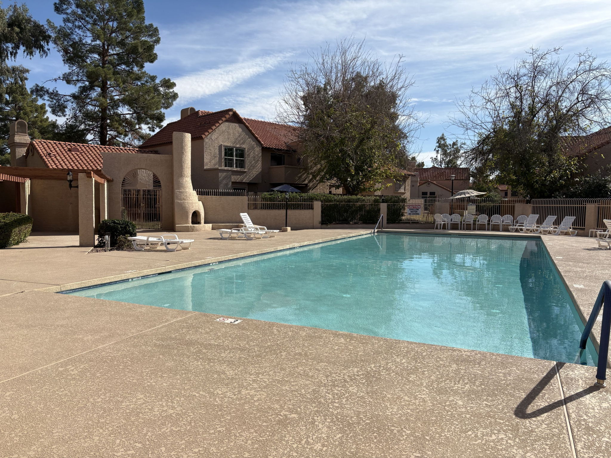 4901 E Kelton Ln 1267 - 025.jpg