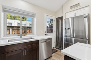 4901 E Kelton Ln 1267 - 012.jpg