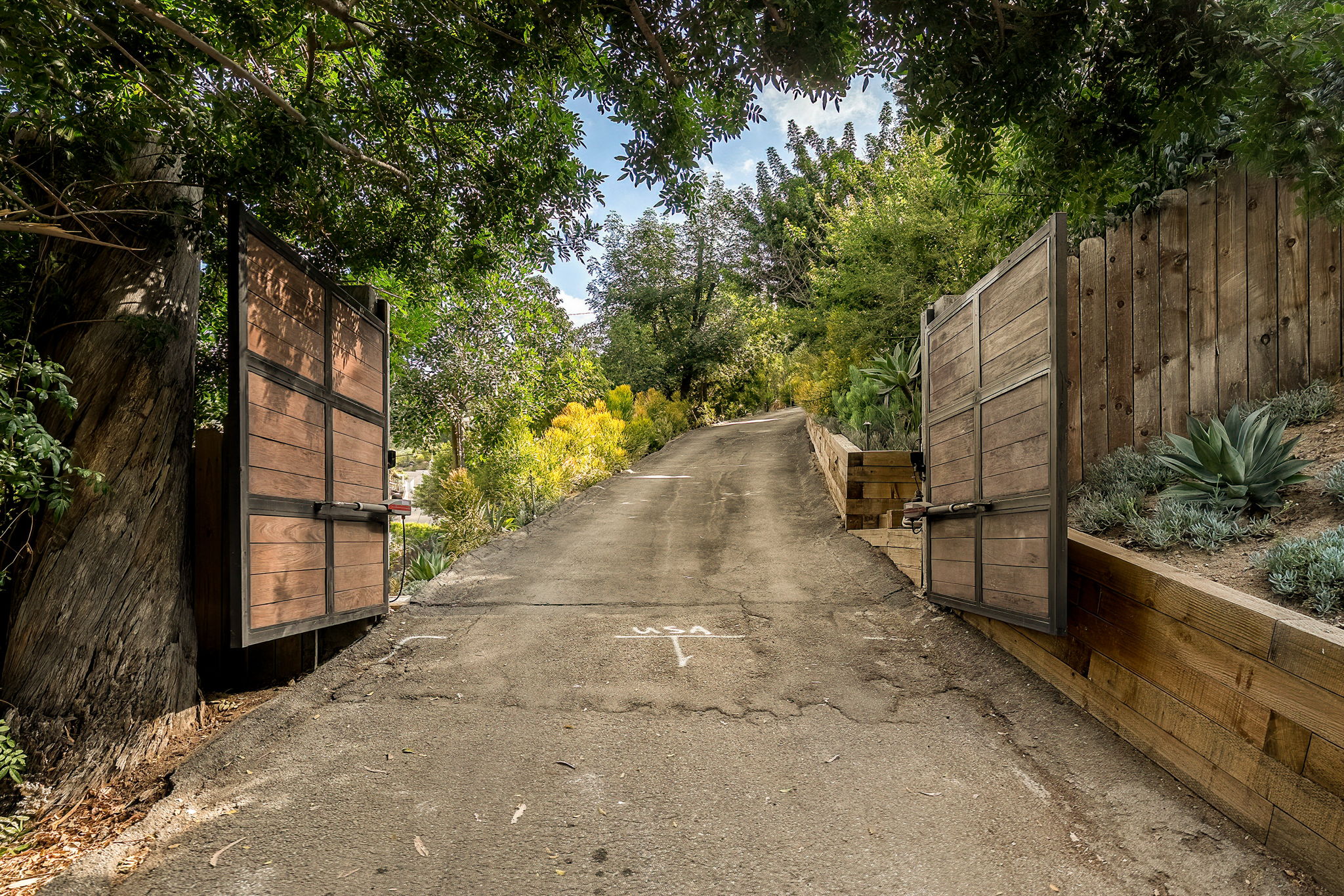4901 El Canto Drive-2