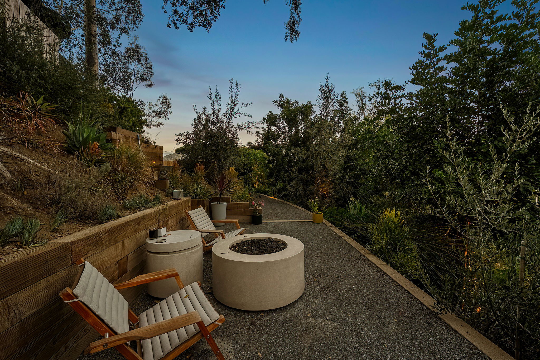 4901 El Canto Drive-90